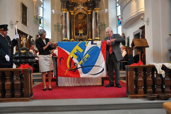 Jubiläum 111 Jahre und Fahnenweihe – 2013
